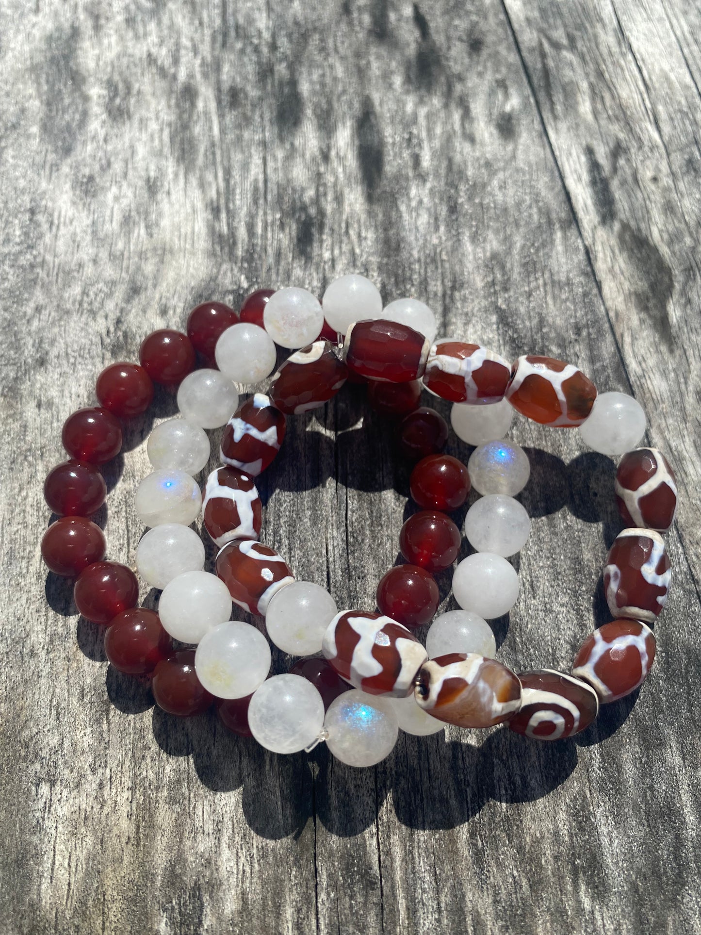 Agate moonstone throuple